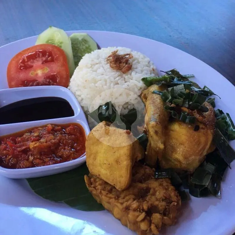 Nasi Ayam Tangkap